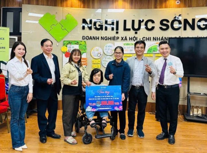 Đặng Thị Kim Oanh: Gieo nghị lực, thắp niềm tin cho người khuyết tật