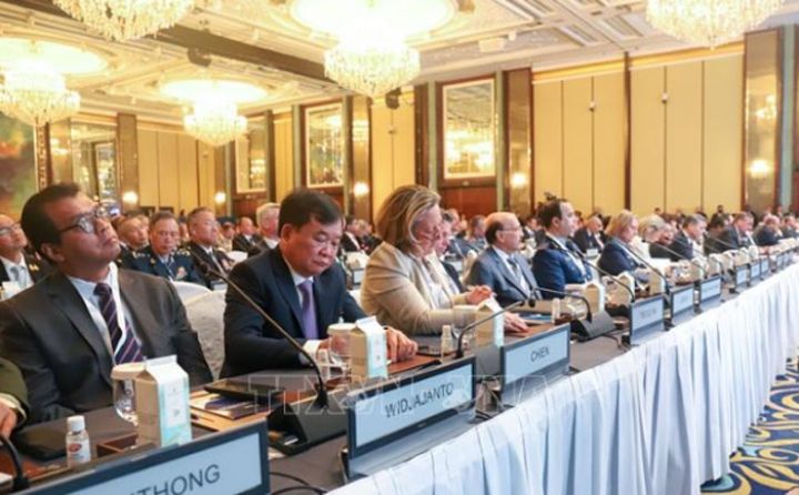 Đoàn Việt Nam tham dự Đối thoại Shangri-La tại Singapore