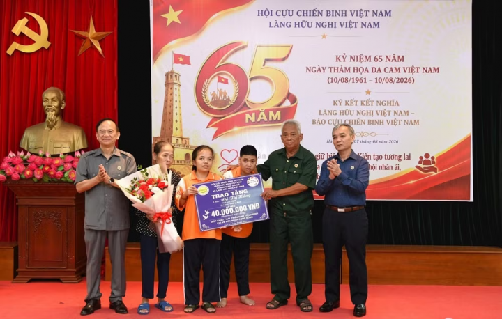Viết tiếp hành trình hy vọng từ nỗi đau da cam