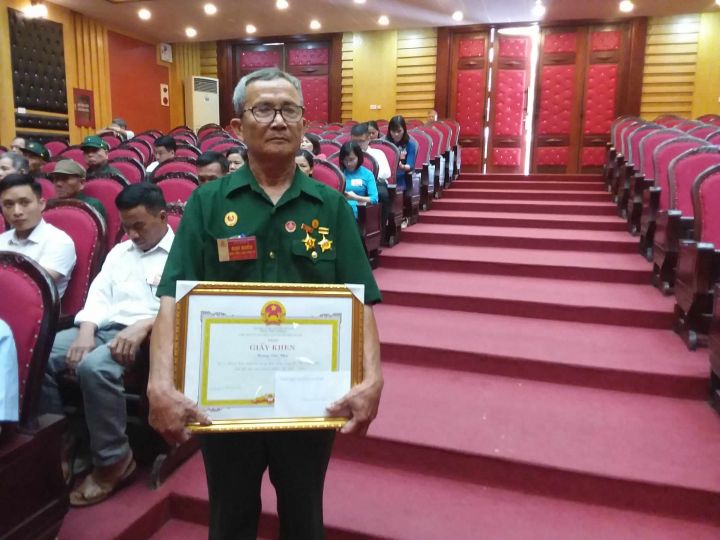 Nạn nhân chất độc da cam Hoàng Văn Khôi làm giàu trên vùng núi Như Thanh