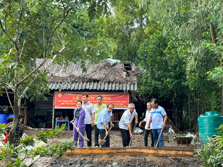 Hội tỉnh Cà Mau Khởi công xây dựng nhà tình nghĩa cho nạn nhân chất độc da cam