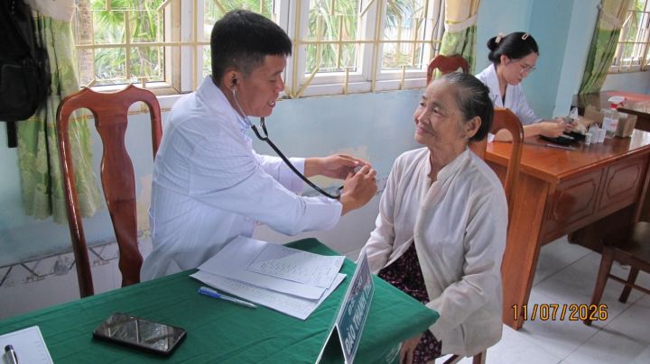 HỘI XÃ ĐẤT MỚI HƯỞNG ỨNG THÁNG HÀNH ĐỘNG VÌ NẠN NHÂN CHẤT ĐỘC DA CAM VIỆT NAM