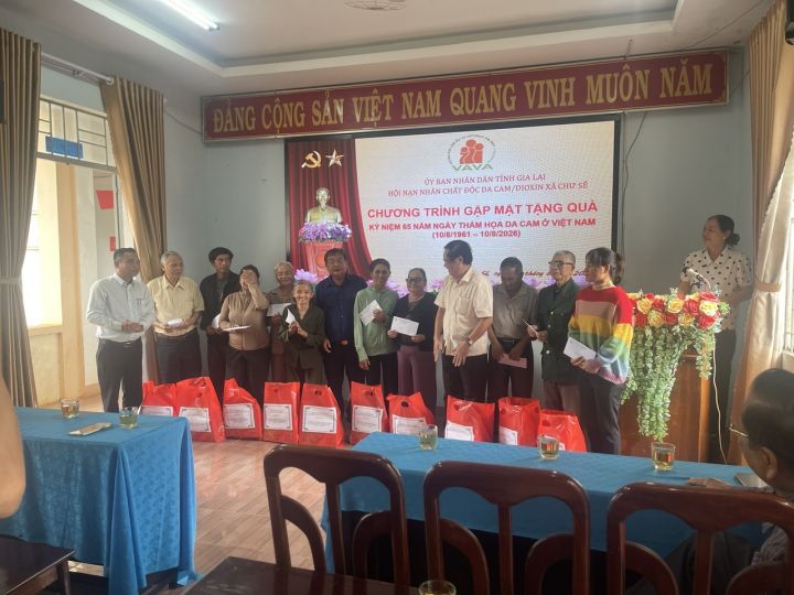 Hội tỉnh Gia Lai: Thăm, tặng quà cho nạn nhân chất độc da cam dịp 65 năm Thảm họa da cam ở Việt Nam