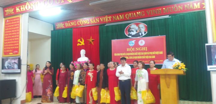 Hội huyện Bố trạch tổ chức Hội nghị tôn vinh phụ nữ tiêu biểu trong chăm sóc nạn nhân chất độc da cam