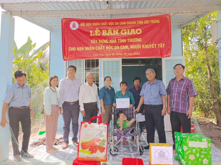 Sóc Trăng: bàn giao Nhà tình thương cho cho nạn nhân chất độc da cam