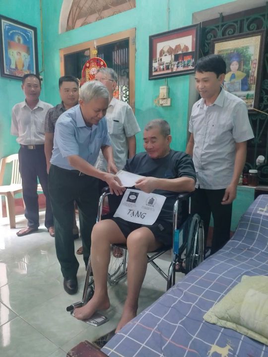 Tỉnh hội Ninh Bình tri ân, hỗ trợ nạn nhân chất độc da cam dịp ngày 10/8