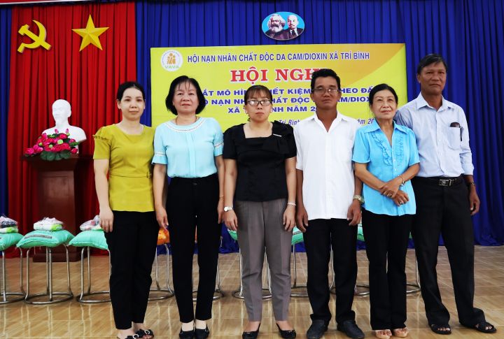 Hội xã Trí Bình, ra mắt mô hình “Nuôi heo đất tiết kiệm ủng hộ nạn nhân chất độc da cam”