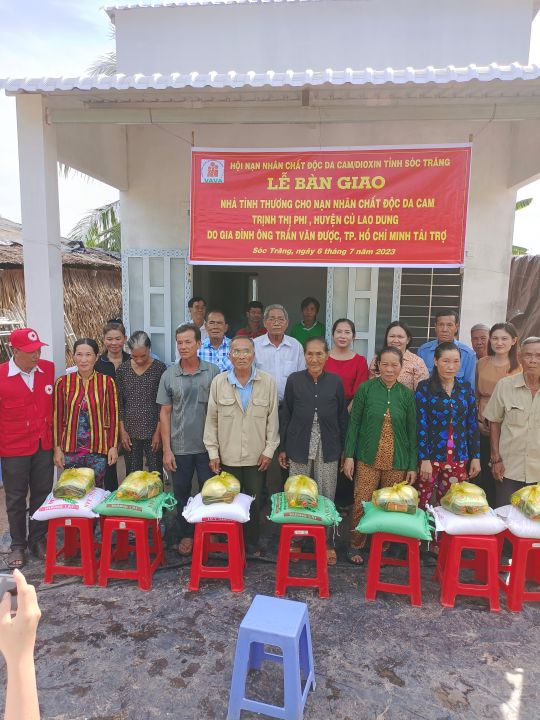 Hội tỉnh Sóc Trăng bàn giao nhà tình thương cho cho nạn nhân chát độc da cam