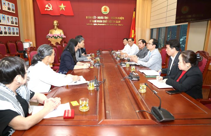 Cơ quan Phát triển Môi trường Quốc tế Nhật Bản (IEIO) làm việc với Trung ương Hội
