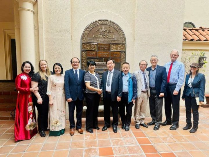 Đoàn Vava làm việc với tổ chức Able tại Hoa Kỳ:  TỪ SỰ THẤU HIỂU ĐẾN CAM KẾT HỢP TÁC NHÂN ĐẠO