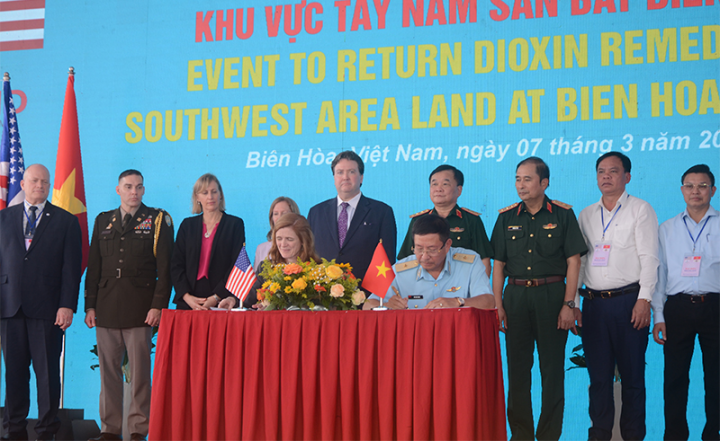 Khẳng định hiệu quả hợp tác Việt Nam - Hoa Kỳ trong khắc phục hậu quả chất độc da cam/đi-ô-xin