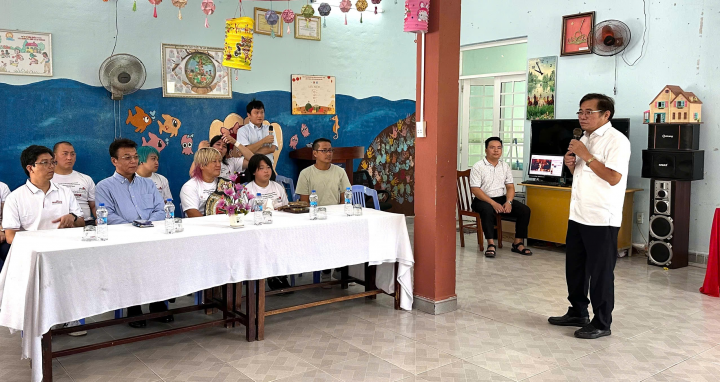 Doanh nghiệp Nhật Bản tại Đà Nẵng thăm nạn nhân chất độc da cam