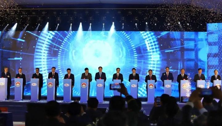 Việt Nam và Lào khánh thành Bến số 3 - Cảng quốc tế Lào - Việt