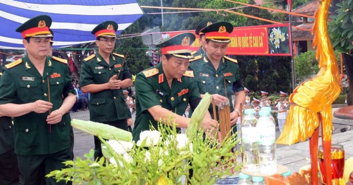 Nghệ An: Trang trọng Lễ truy điệu và an táng 87 hài cốt các liệt sĩ từ Lào hồi hương