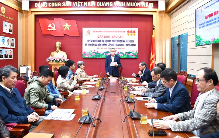 Họp báo tuyên truyền về Đại hội lần thứ V và Kỷ niệm 20 năm thành lập Hội NNCĐDC/dioxin Việt Nam