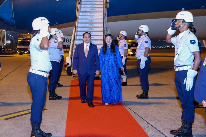 Thủ tướng Phạm Minh Chính tới Rio de Janeiro, bắt đầu chuyến công tác tại Brazil