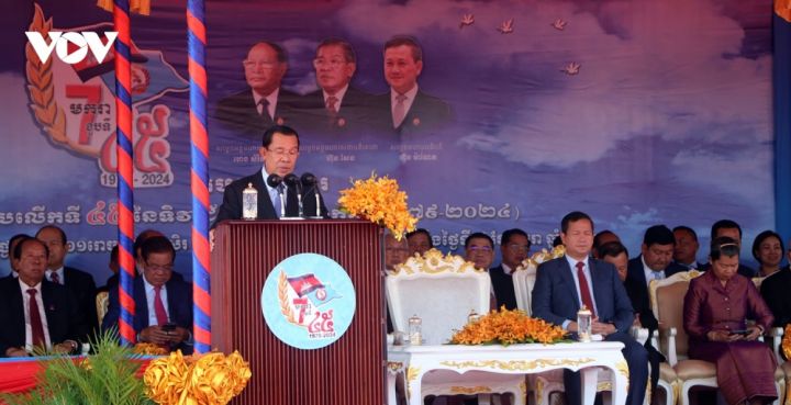 Campuchia luôn ghi nhớ sự hi sinh to lớn của người lính tình nguyện Việt Nam