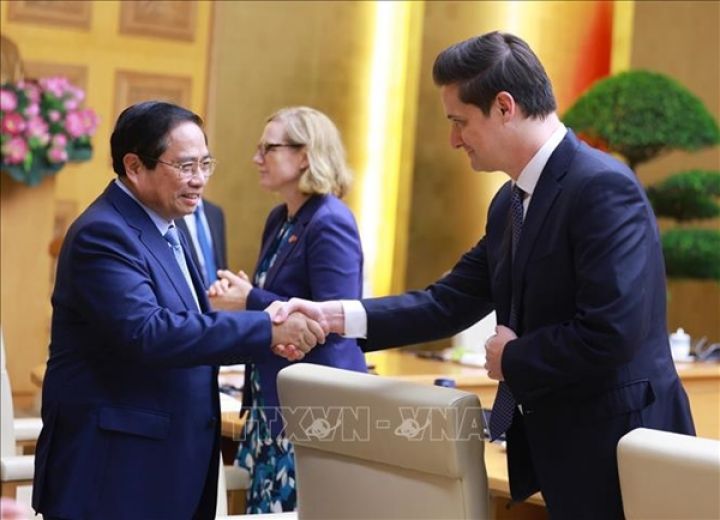 Thủ tướng Phạm Minh Chính làm việc với cộng đồng doanh nghiệp Hoa Kỳ tại Việt Nam