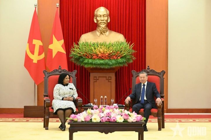 Tổng Bí thư Tô Lâm tiếp Phó tổng thư ký thứ nhất Đảng Đại hội Dân tộc Phi