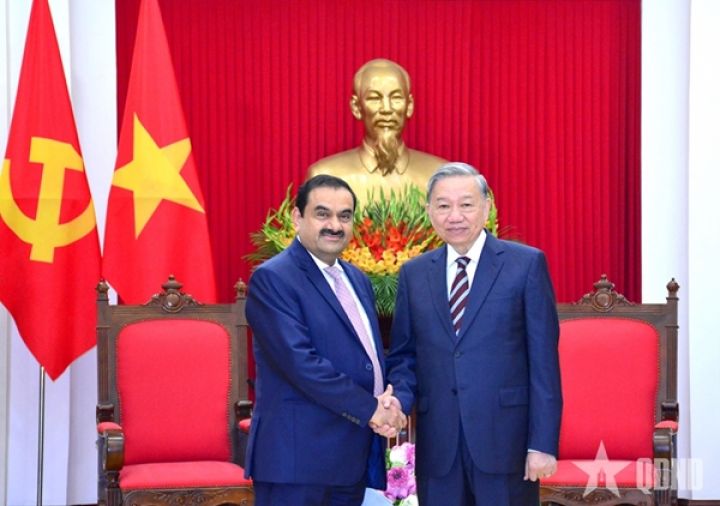 Tổng Bí thư Tô Lâm tiếp Chủ tịch Tập đoàn Adani, Ấn Độ