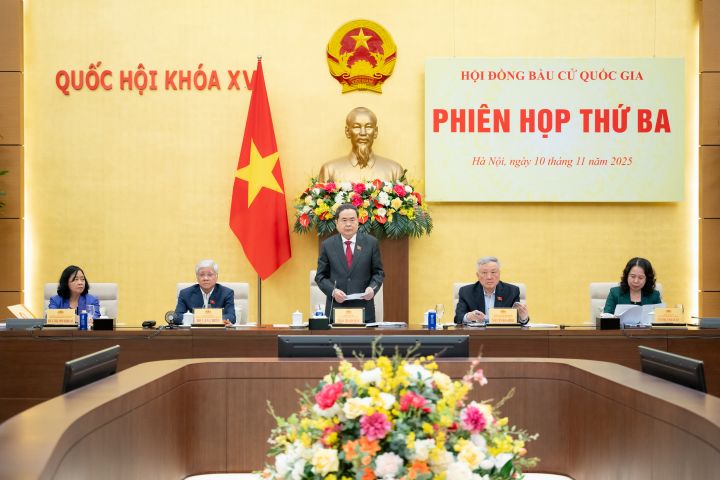 Chủ tịch Quốc hội Trần Thanh Mẫn: Tuyệt đối không để xảy ra sai sót ảnh hưởng đến quyền bẩu cử, ứng cử đại biểu Quốc hội, Hội đồng nhân dân