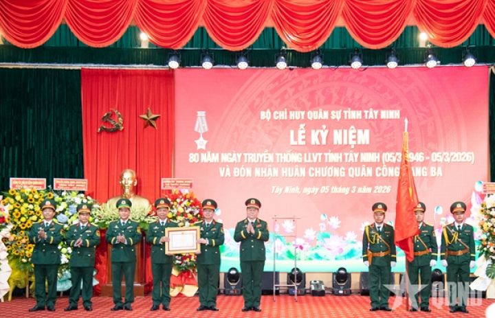 Đại tướng Nguyễn Trọng Nghĩa dự Lễ kỷ niệm 80 năm Ngày truyền thống LLVT tỉnh Tây Ninh