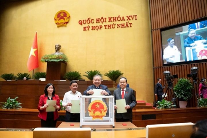 Hôm nay (7-4), Quốc hội tiến hành bầu Chủ tịch nước, Thủ tướng Chính phủ