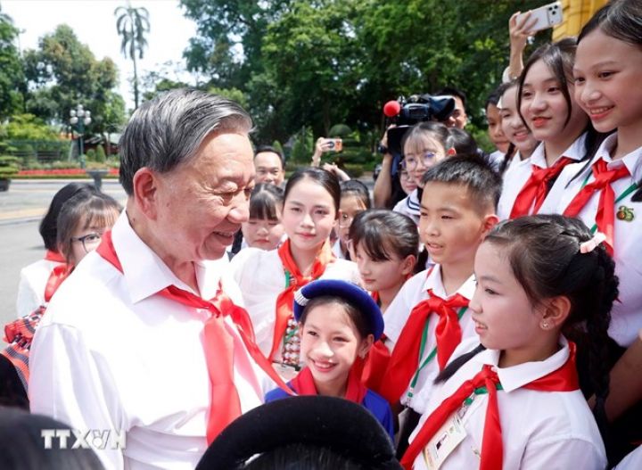 Tổng Bí thư, Chủ tịch nước Tô Lâm gặp mặt 85 đội viên tiêu biểu toàn quốc