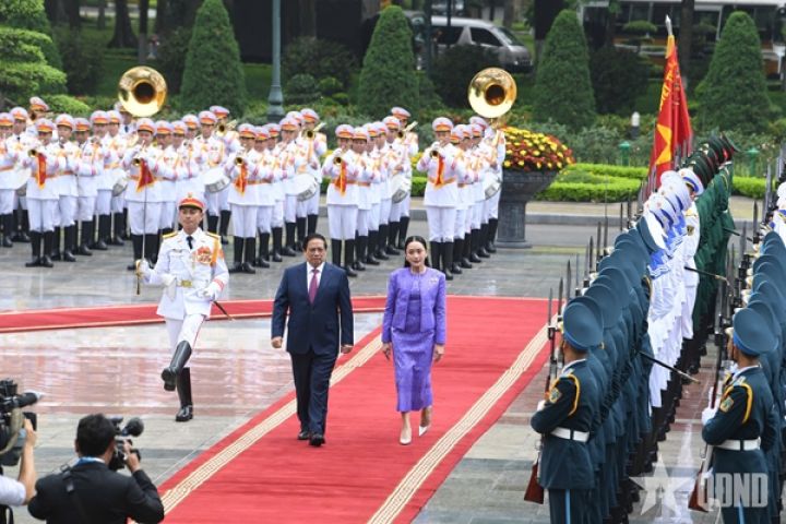 Thủ tướng Phạm Minh Chính chủ trì Lễ đón Thủ tướng Thái Lan thăm chính thức Việt Nam