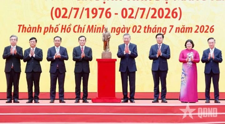 Kỷ niệm trọng thể 50 năm Ngày thành phố Sài Gòn - Gia Định vinh dự mang tên Chủ tịch Hồ Chí Minh