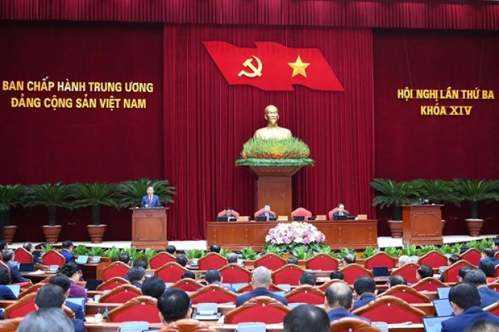 Ngày làm việc thứ ba Hội nghị lần thứ ba Ban Chấp hành Trung ương Đảng khóa XIV