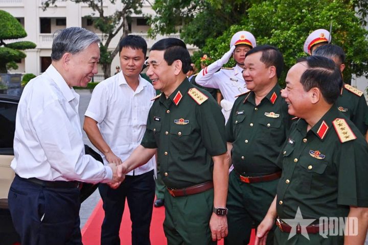 Tổng Bí thư Tô Lâm dự gặp mặt kỷ niệm 80 năm Ngày truyền thống Công an nhân dân và ngành Ngoại giao