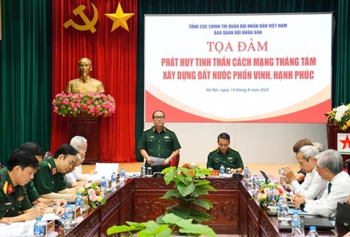 Tọa đàm “Phát huy tinh thần Cách mạng Tháng Tám xây dựng đất nước phồn vinh, hạnh phúc”