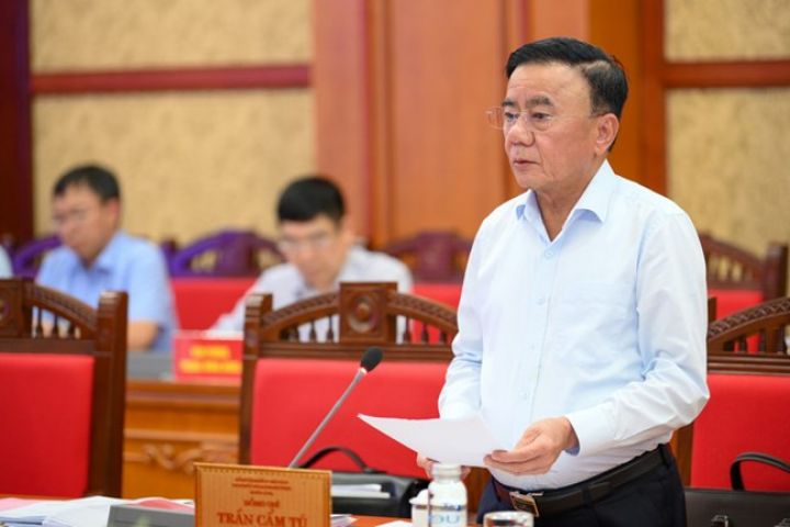 Kết luận số 195-KL/TW ngày 26/9/2025 của Bộ Chính trị, Ban Bí thư về tình hình, kết quả hoạt động của bộ máy hệ thống chính trị và chính quyền địa phương 2 cấp