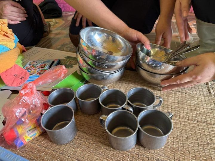 Xót thương những búp trên cành làng Nủ