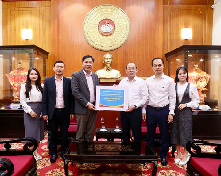 NHCSXH ủng hộ 5,5 tỷ đồng hỗ trợ đồng bào khắc phục hậu quả thiên tai