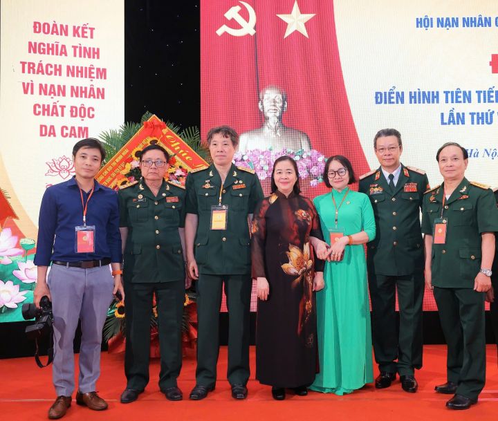 Sự đóng góp của các nhà báo Tạp chí Da cam Việt Nam trong công tác chăm sóc, giúp đỡ nạn nhân chất độc da cam
