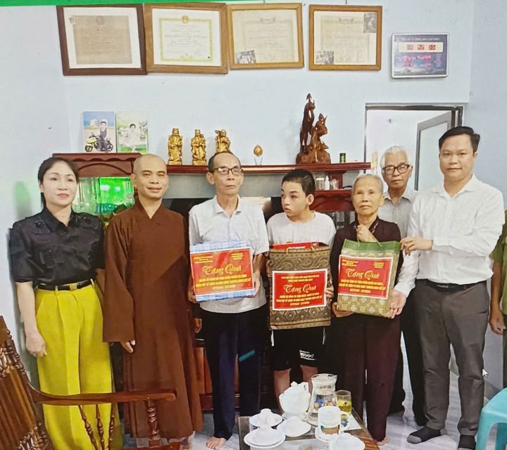 Phường Hòa Bình chung tay xoa dịu nỗi đau da cam