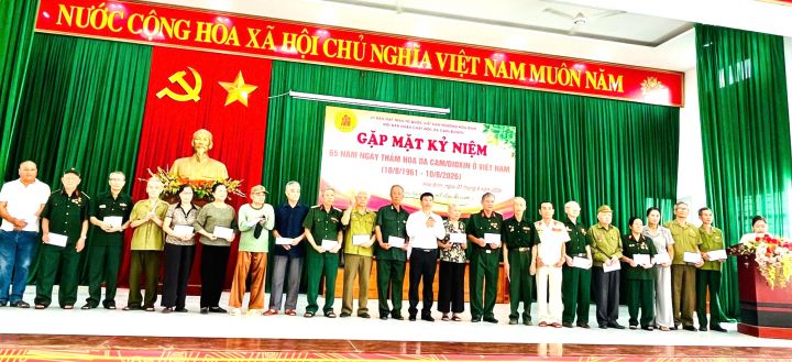 Hòa Bình: Chung tay xoa dịu nỗi đau da cam