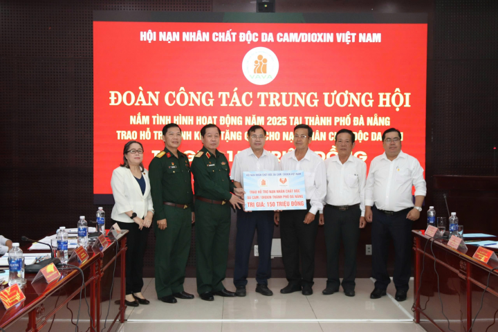 Đà Nẵng: Kết nối vòng tay nhân ái, xoa dịu nỗi đau da cam