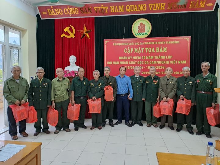 Hội huyện Tam Đường: Gặp mặt Kỷ niệm 20 năm Ngày thành lập Hội Nạn nhân chất độc da cam/dioxin Việt Nam