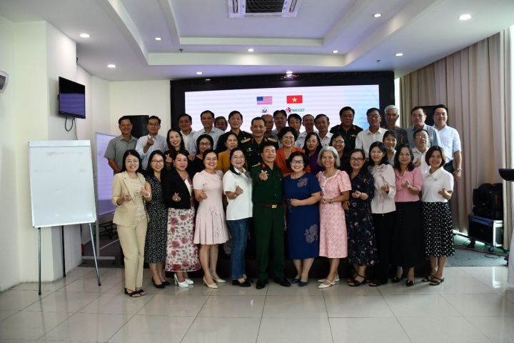 Tập huấn: “Vận động và quản lý nguồn lực