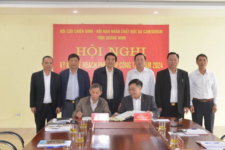 Tỉnh Quảng Ninh: Hội nghị đánh giá kết quả phối hợp năm 2023 và ký Chương trình phối hợp năm 2024   