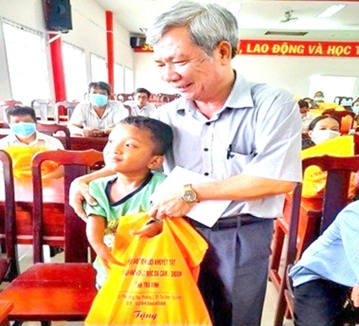 Trà Vinh làm tốt công tác chăm sóc sức khỏe, phục hồi chức năng cho trẻ là nạn nhân CĐDC