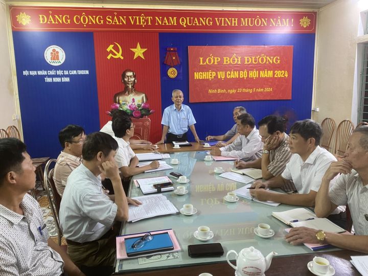 Tỉnh hội Ninh Bình: Bồi dưỡng nghiệp vụ cho cán bộ Hội năm 2024   