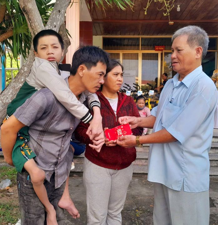 Phú Yên: Sẻ chia với nạn nhân chất độc da cam